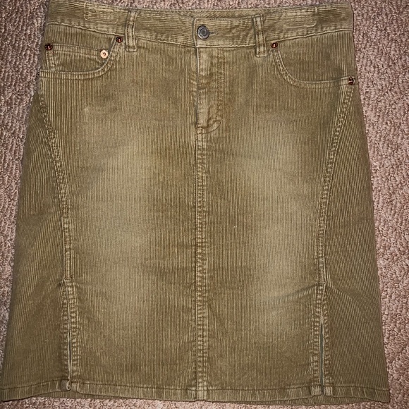 American Eagle Outfitters Dresses & Skirts - BUNDLE 5 for $50 👗👚
American Eagle Outfitters Tan Corduroy Pencil Skirt